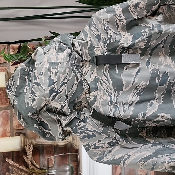 Orc Industries Inc. ACU "Improved Rainsuit" Zipup Parka Jacket No Liner Sz M - Picture 8 of 16